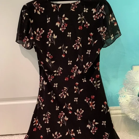 Madewell Posy Floral Dress - Picture 6 of 6
